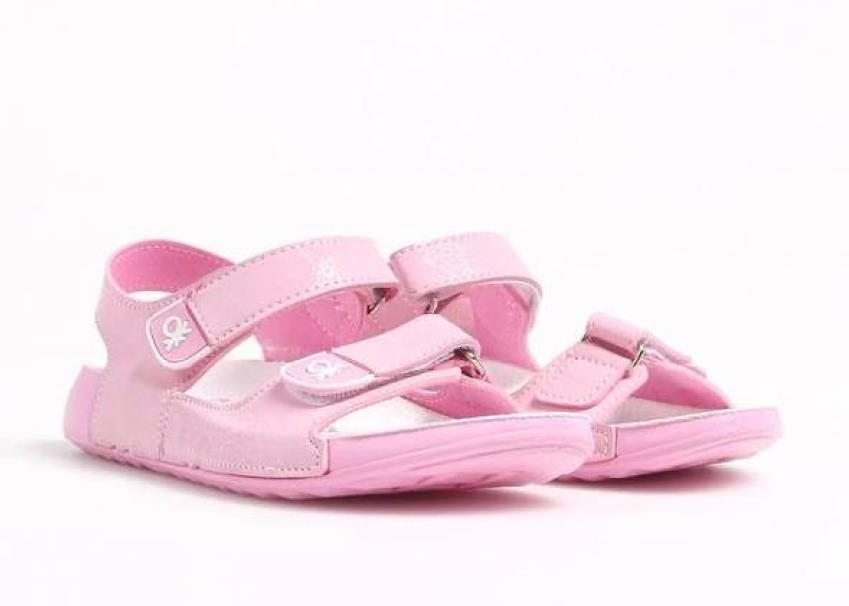 صندل صورتی دخترانه BENETTON از سایز 32 تا 34 02753588-0001-4618-b3c3-9a9f163d0fd4.jpg