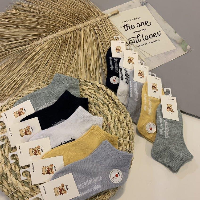 جوراب نخی ساده وارداتی 5 رنگ از سایز 1 تا 12 سال 1fe8e9ba-4d26-4d65-ab23-e469f8747b16.jpg