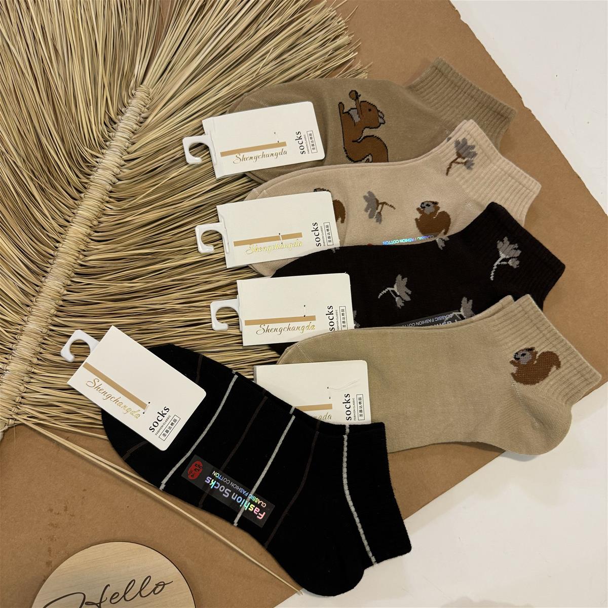 جوراب مچی زنانه 4 802b8522-8f5f-4a74-9cd6-d6095568c82d.jpeg