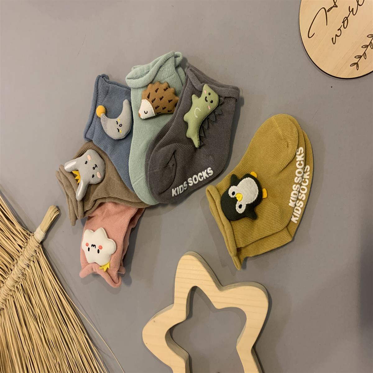 جوراب وارداتی عروسکی 6 طرح سایز M و XS d4c9ea84-5192-4615-8346-54514fb447a8.jpeg