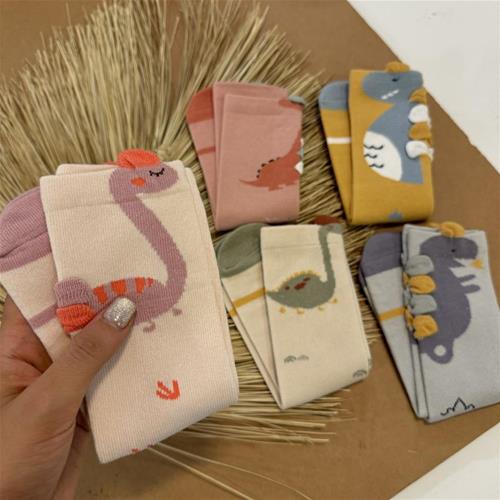 جوراب ساق دار