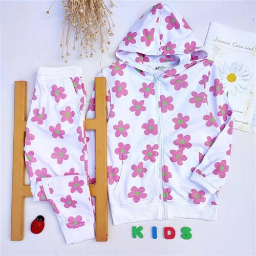 ست سوشرت شلوار گل گلی برند H&M از 2 تا 4 سال