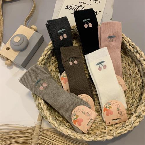 جوراب زیر زانو البالو تا 5 سال