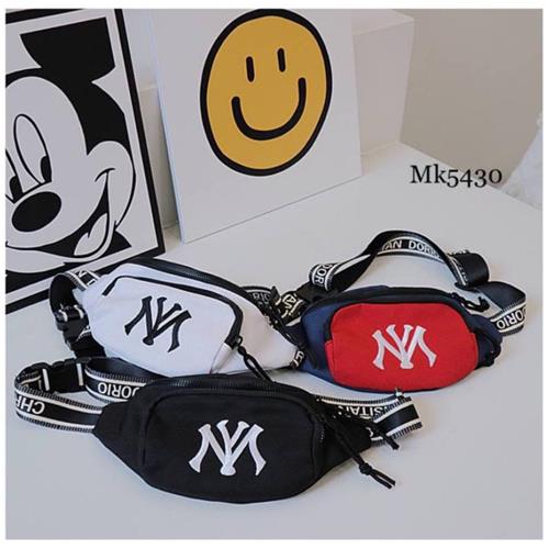 کیف کمری فشن وارداتی w