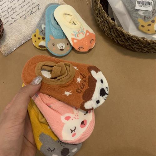 جوراب وارداتی بنددار کشی 6 رنگ  سایز M و S